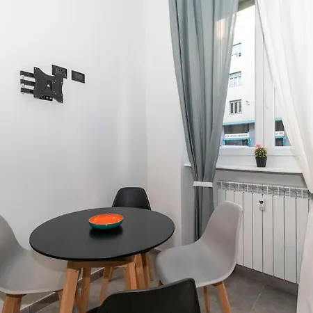 Casa Ettolina A Porta Pila Apartment *